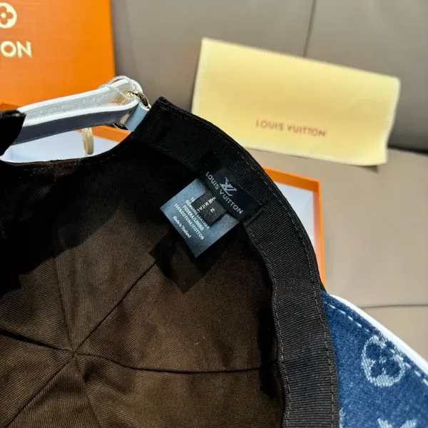 LV 【LOUIS VUITTON  ルイヴィトン】【数量限定】 野球帽 / ハット 241011