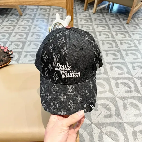 LV 【LOUIS VUITTON  ルイヴィトン】【数量限定】 野球帽 / ハット  241011