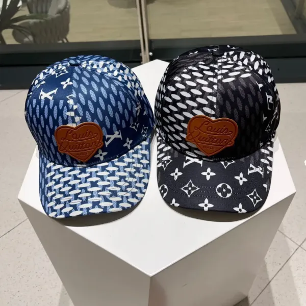 LV 【LOUIS VUITTON  ルイヴィトン】【数量限定】 野球帽 / ハット 241011