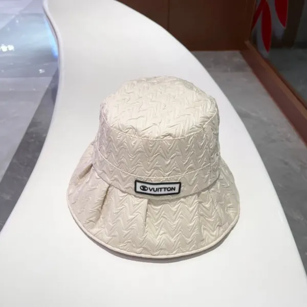 LOUIS VUITTON(ルイヴィトン )フィッシャーマンズハット