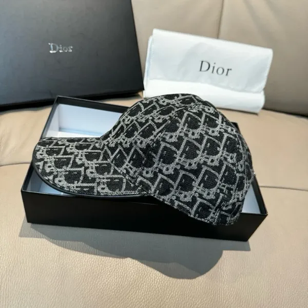 【DIOR ディオール 】【数量限定】 野球帽 / ハット 241125