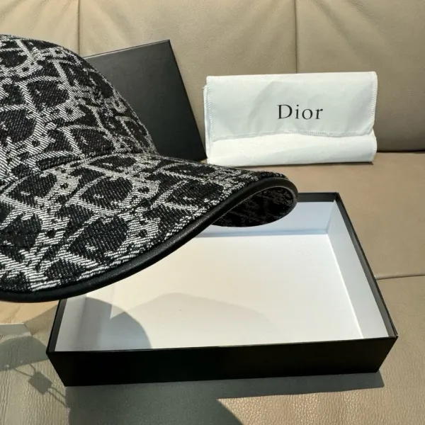 【DIOR ディオール 】【数量限定】 野球帽 / ハット 241125