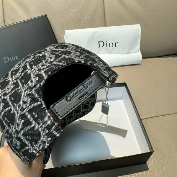【DIOR ディオール 】【数量限定】 野球帽 / ハット 241125