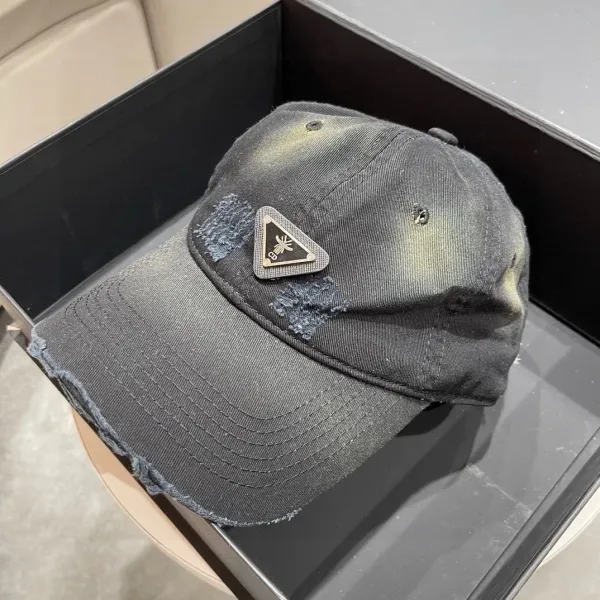 【DIOR  ディオール】【数量限定】 野球帽 / ハット  241010