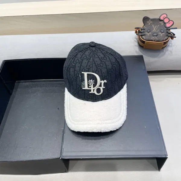 【DIOR  ディオール】【数量限定】 野球帽 / ハット  241010