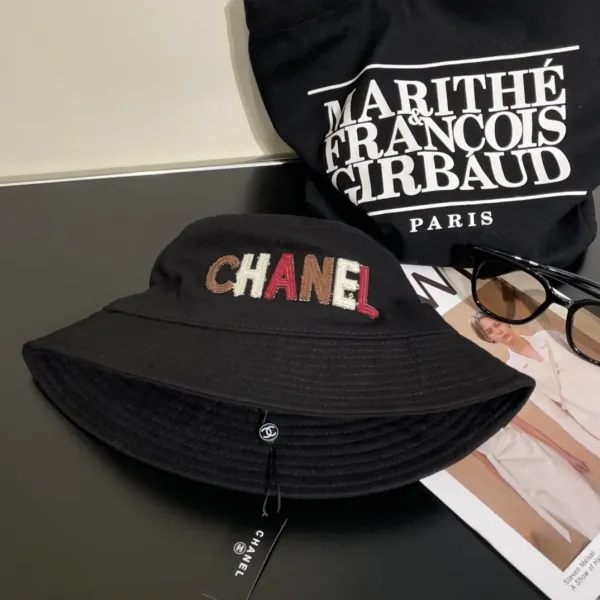 CHANEL(シャネル)フィッシャーマンズハット 240904