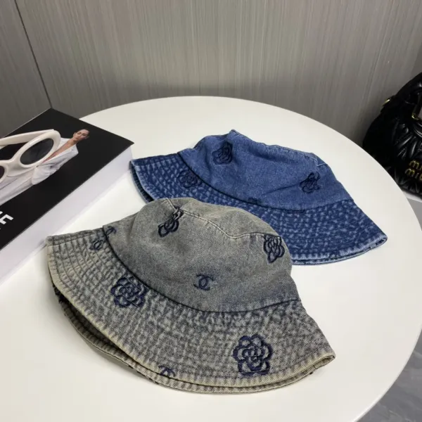 CHANEL(シャネル)フィッシャーマンズハット 240904