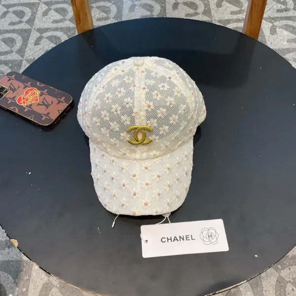 【CHANEL  シャネル】【数量限定】 野球帽 / ハット 240904