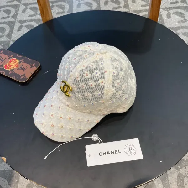 【CHANEL  シャネル】【数量限定】 野球帽 / ハット 240904
