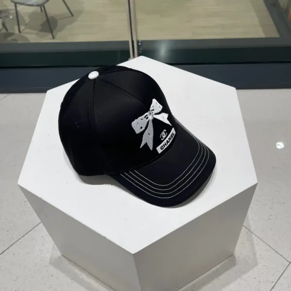 【CHANEL  シャネル】【数量限定】 野球帽 / ハット 240904