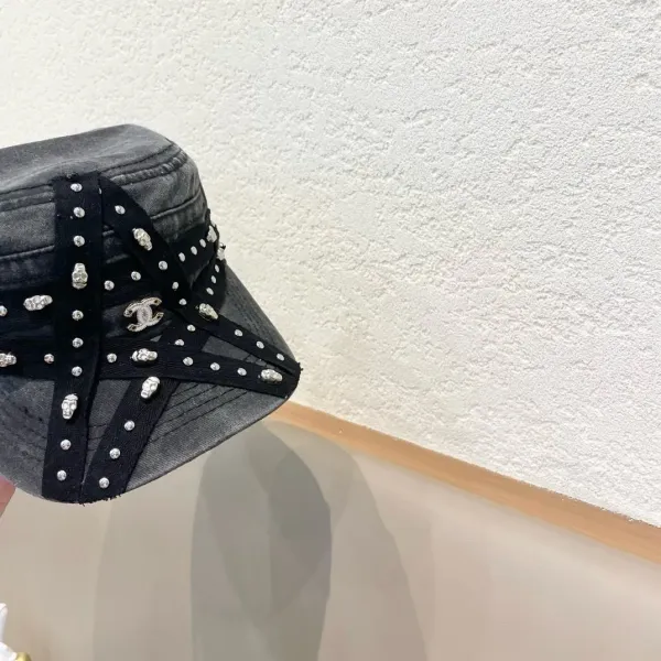 【CHANEL  シャネル】【数量限定】 野球帽 / ハット 240904