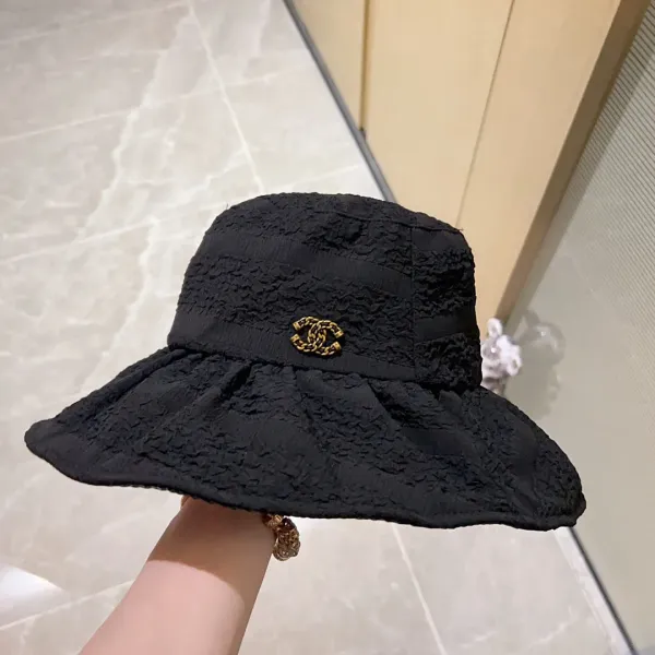 CHANEL (シャネル)フィッシャーマンズハット