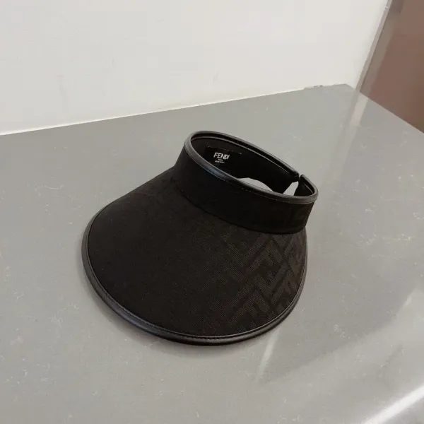 【FENDI  フェンディ】【数量限定】空のシルクハット