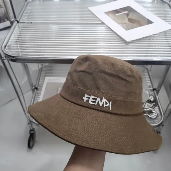 FENDI(フェンディ)フィッシャーマンズハット