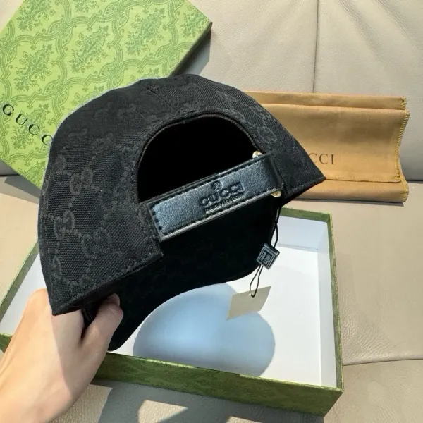 【GUCCI  クッチ 】【数量限定】 野球帽 / ハット  241126