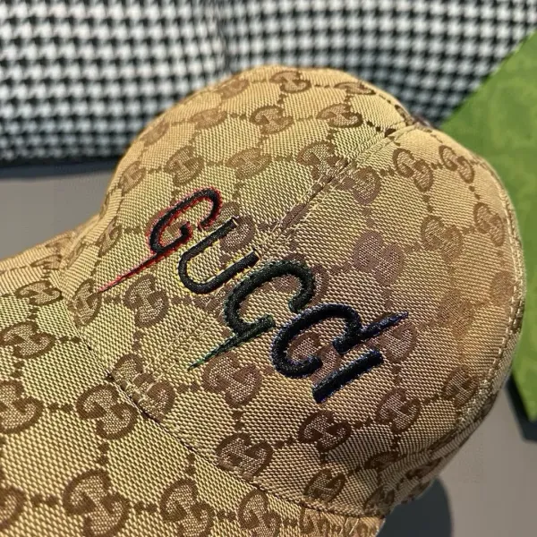 【GUCCI  クッチ 】【数量限定】 野球帽 / ハット  241126
