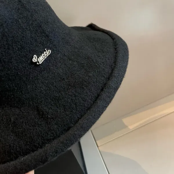 GUCCI(グッチ)フィッシャーマンズハット  241126