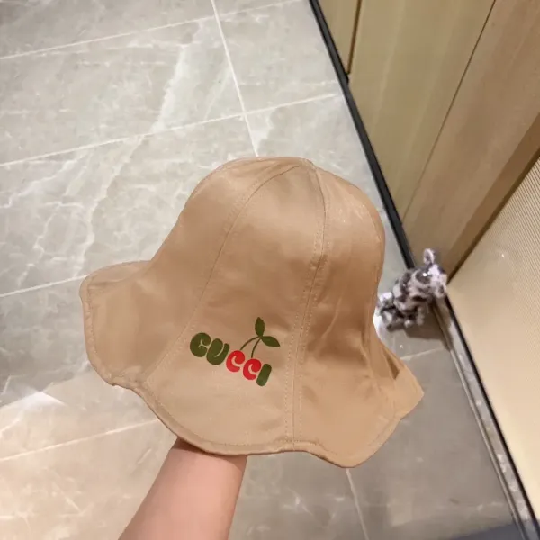 GUCCI(グッチ)フィッシャーマンズハット  241126