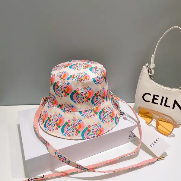 GUCCI(グッチ)フィッシャーマンズハット 240904