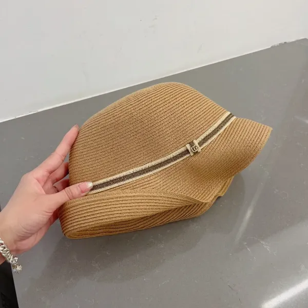 【GUCCI  クッチ】【数量限定】 麦わら帽子