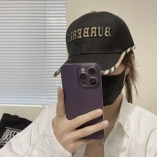 【BURBERRY  バーバリー】【数量限定】 野球帽 / ハット 241011