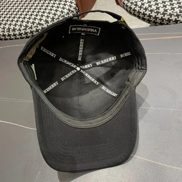 【BURBERRY  バーバリー】【数量限定】 野球帽 / ハット 241011