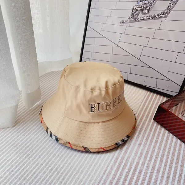 BURBERRY( バーバリー)フィッシャーマンズハット