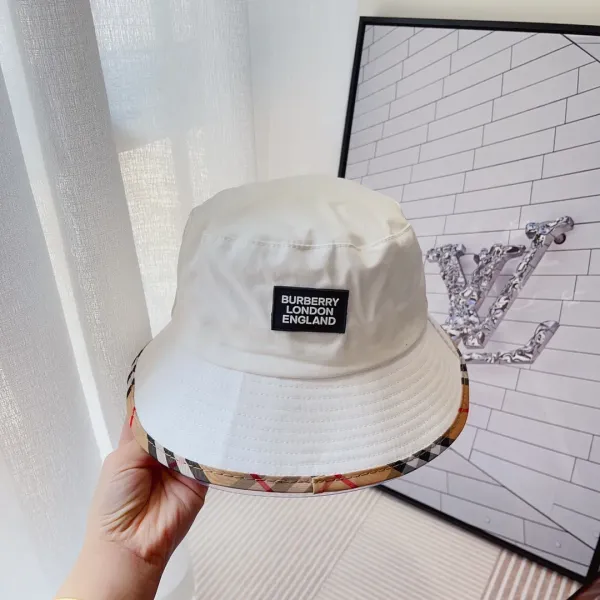 BURBERRY( バーバリー)フィッシャーマンズハット