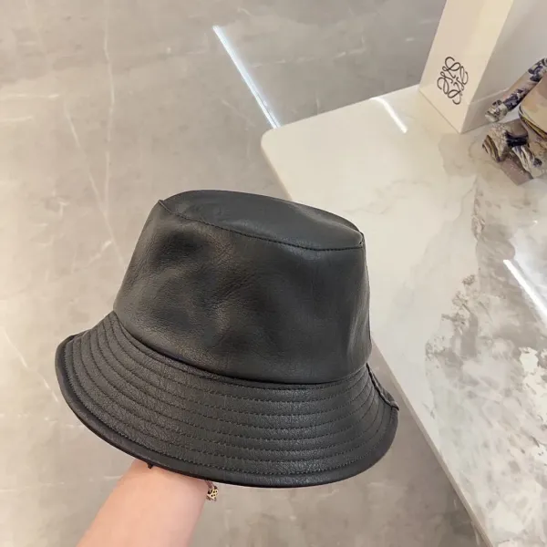 PRADA (プラダ)フィッシャーマンズハット  241125
