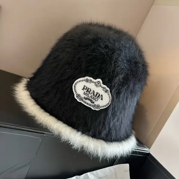 PRADA (プラダ)フィッシャーマンズハット  241125