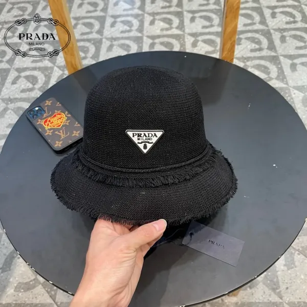PRADA (プラダ)フィッシャーマンズハット 240904