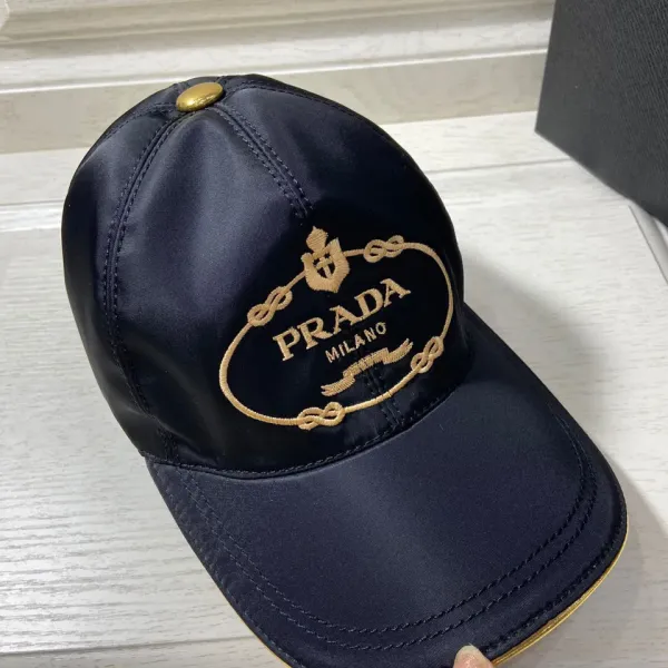 【PRADA公式 旗艦店】（プラダ)ベースボールキャップ