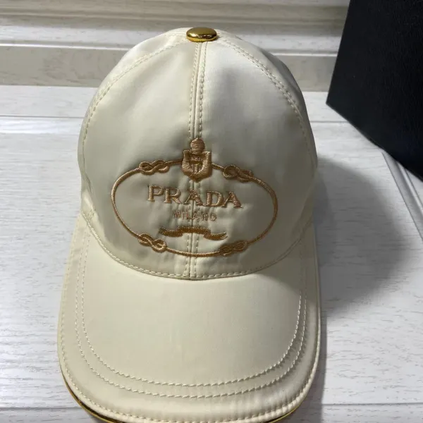 【PRADA公式 旗艦店】（プラダ)ベースボールキャップ