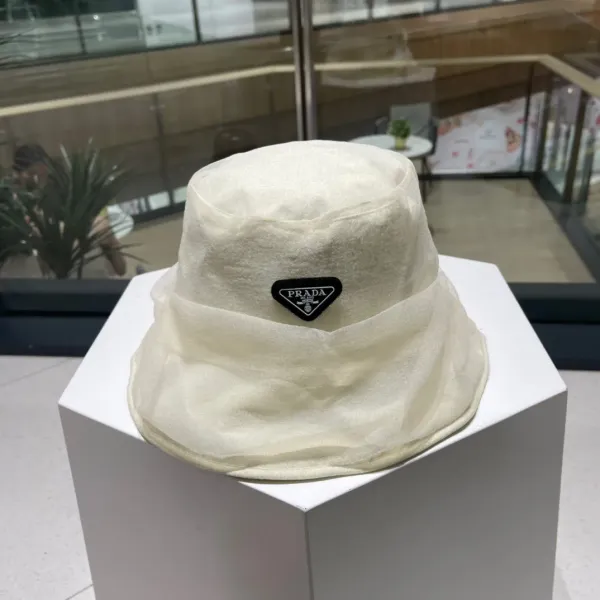 PRADA (プラダ)フィッシャーマンズハット