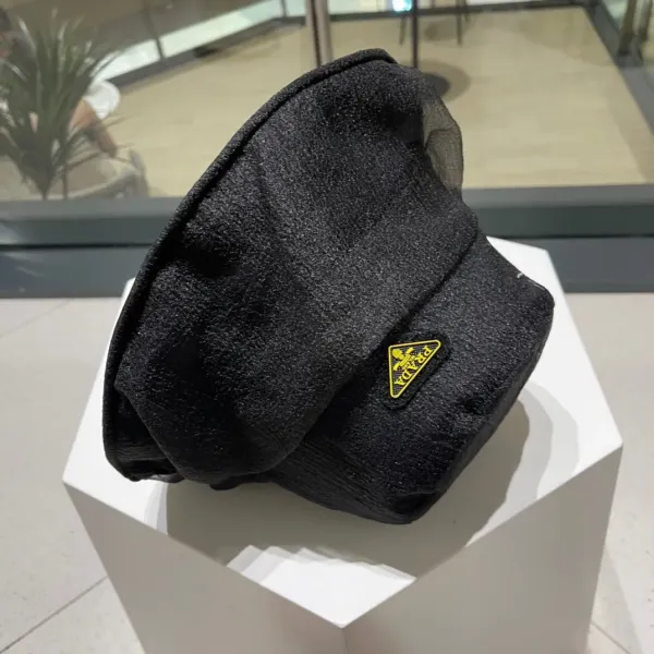 PRADA (プラダ)フィッシャーマンズハット