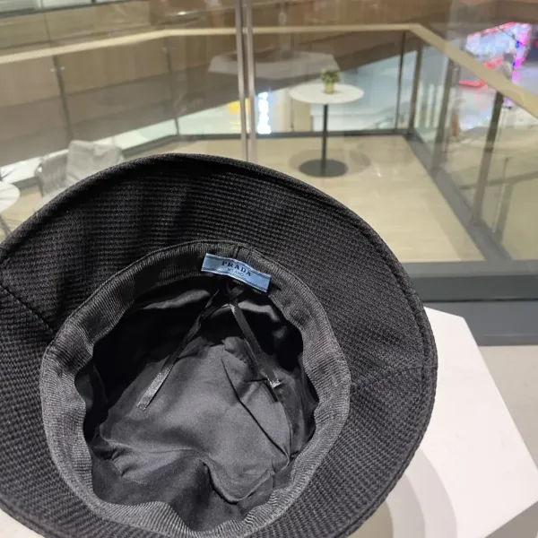 PRADA (プラダ)フィッシャーマンズハット