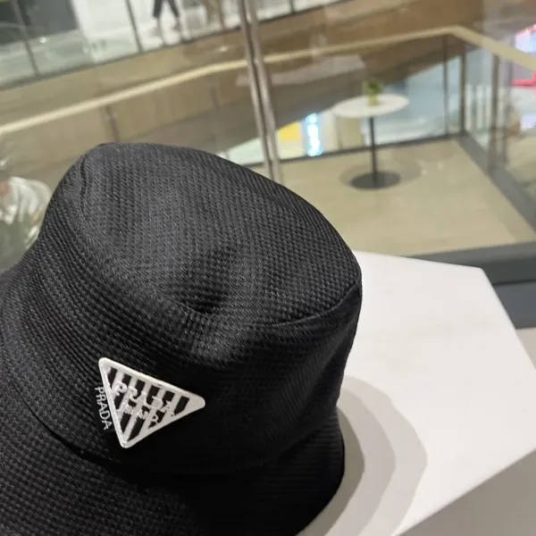 PRADA (プラダ)フィッシャーマンズハット
