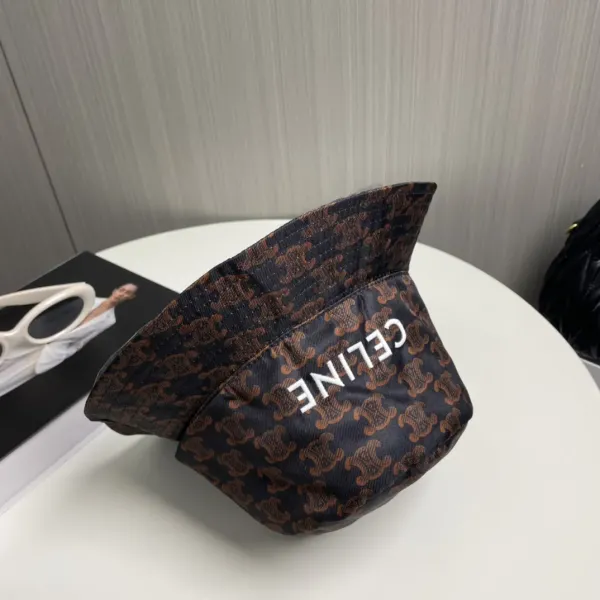 CELINE(セリーヌ)フィッシャーマンズハット 241011