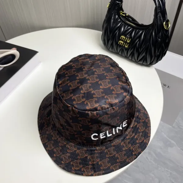 CELINE(セリーヌ)フィッシャーマンズハット 241011