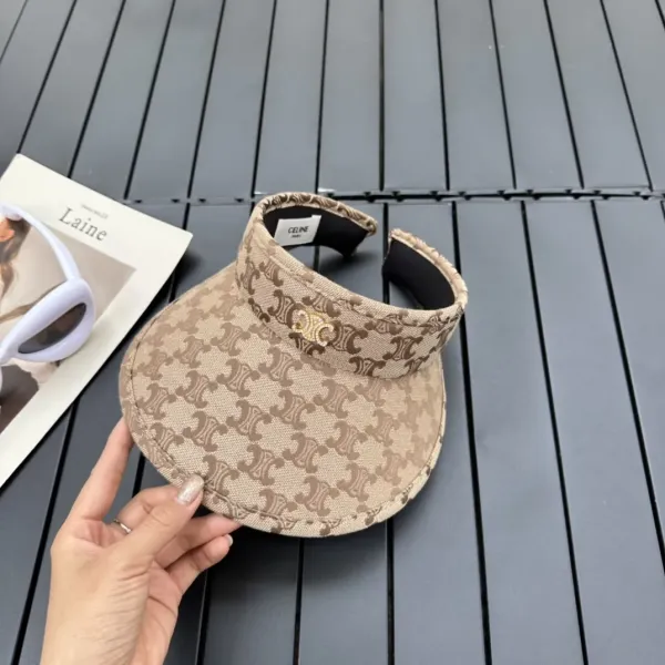 【CELINE  セリーヌ】【数量限定】空のシルクハット