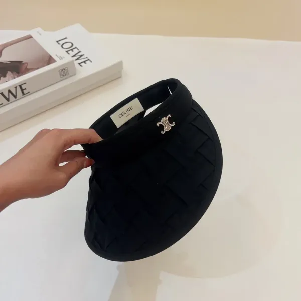 【CELINE  セリーヌ】【数量限定】空のシルクハット