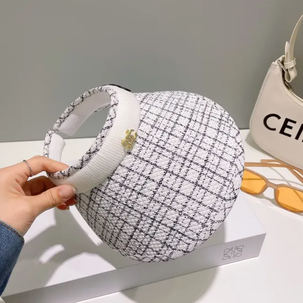 【CELINE  セリーヌ】【数量限定】空のシルクハット