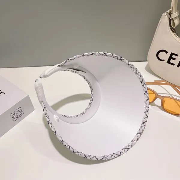 【CELINE  セリーヌ】【数量限定】空のシルクハット