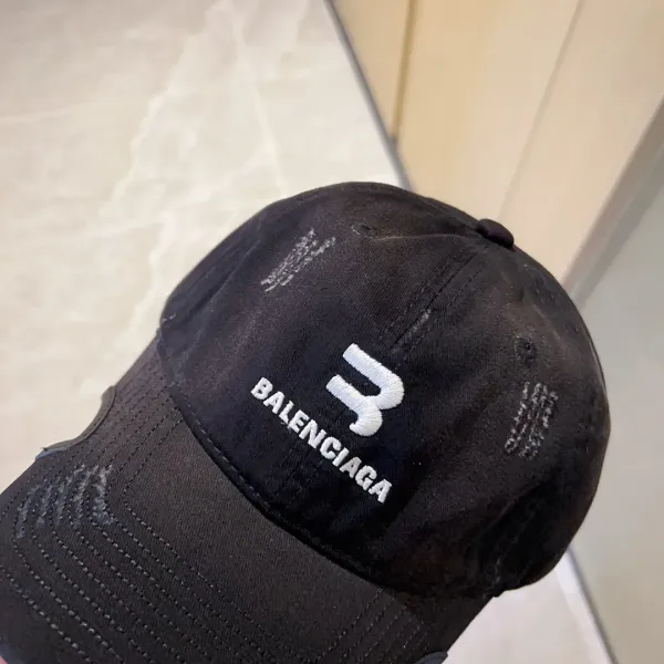 【BALENCIAGA   バレンシアガ】【数量限定】 野球帽 / ハット
