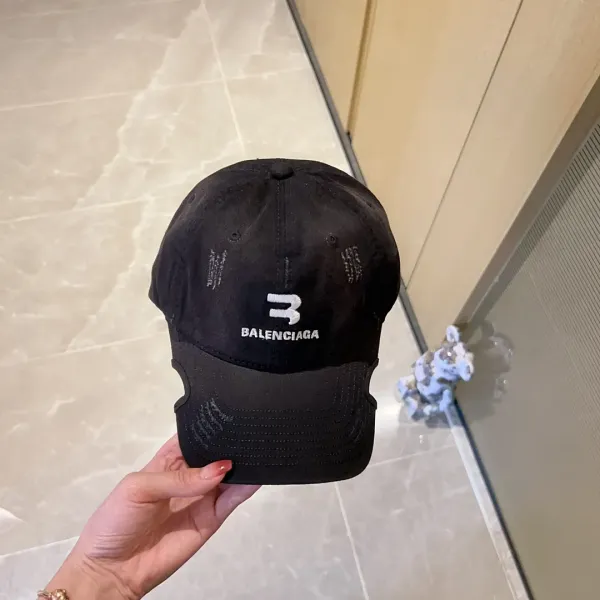 【BALENCIAGA   バレンシアガ】【数量限定】 野球帽 / ハット