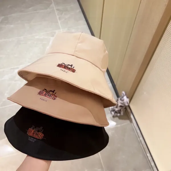 HERMES ( エルメス)フィッシャーマンズハット  241126