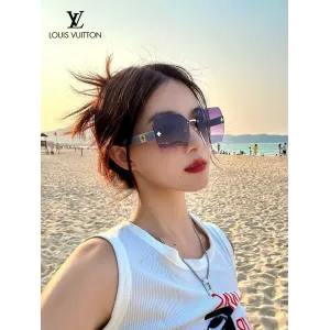LV LOUIS VUITTON ( ルイヴィトン ) サングラス 241012 LV LOUIS VUITTON ( ルイヴィトン ) サングラス 241012