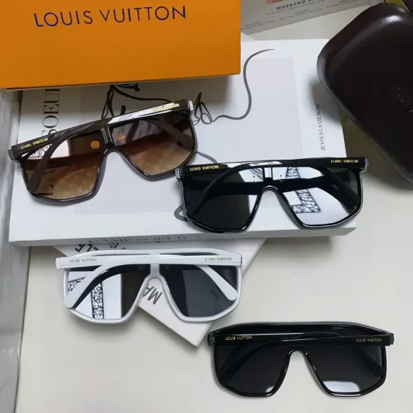 LV LOUIS VUITTON (  ルイヴィトン ) サングラス 241012