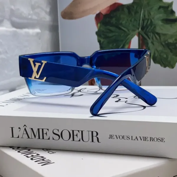 LV LOUIS VUITTON (  ルイヴィトン ) サングラス 241012