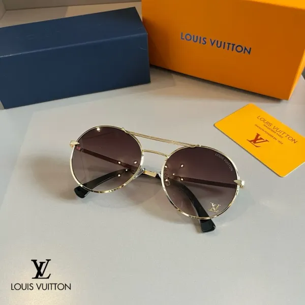 LV LOUIS VUITTON (  ルイヴィトン ) サングラス 241012